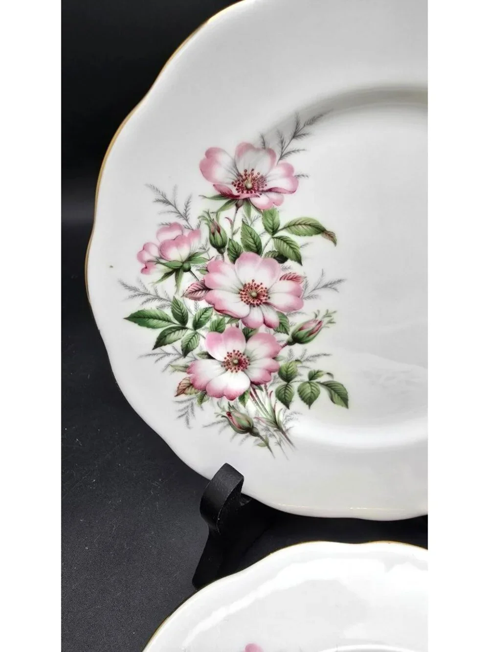 Royal Albert these vintage